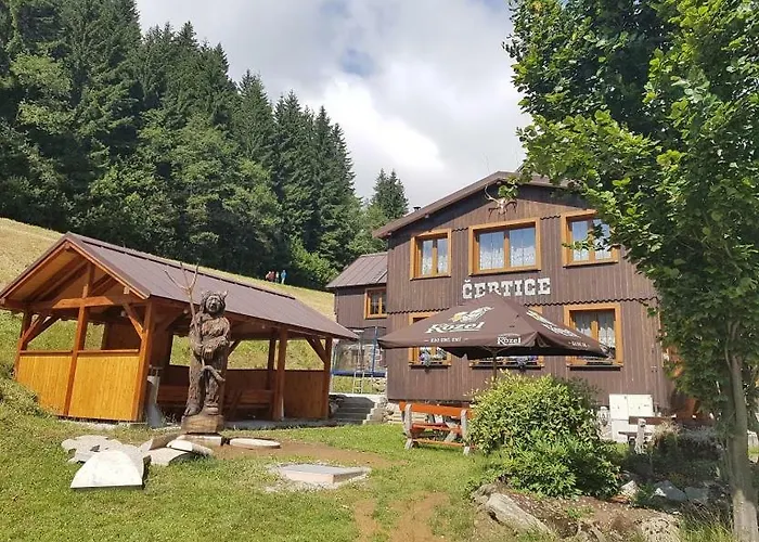 Certice Pensjonat 2*